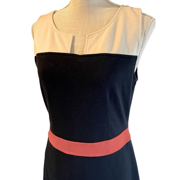 41 Hawthorn Cotton Midi Pencil Dress - Picture 2 of 8